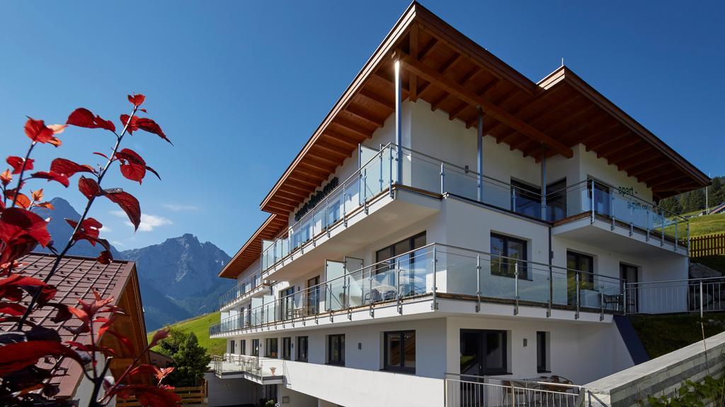 Apart Alpin Lermoos Buitenkant foto